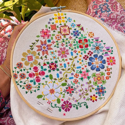 🌸Bloom a Day Cross Stitch Set