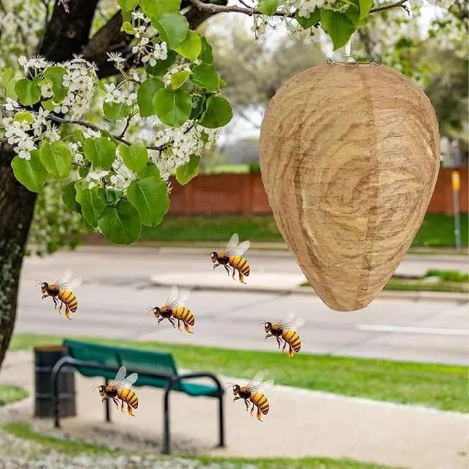 🐝Outdoor Hanging Fake Hornet Nest, Natural Wasp Repellent 👍