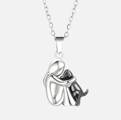 Necklace with pendant "Hug"