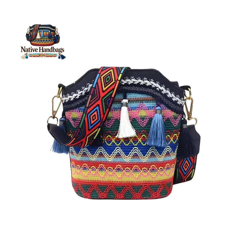 Handmade Native American Handbags🧵