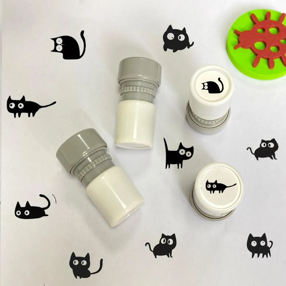 Cat Pattern Stamp, 5 Counts/set Round Self-inking Stamp