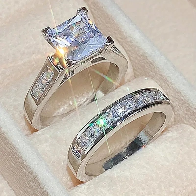 🔥✨2-Piece Set Fashion Sparkling Cubic Zirconia Rings