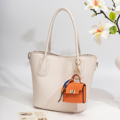 👜 Mini Keychain Coin Purse — Cute Bag Charm with Twist-Lock Pouch