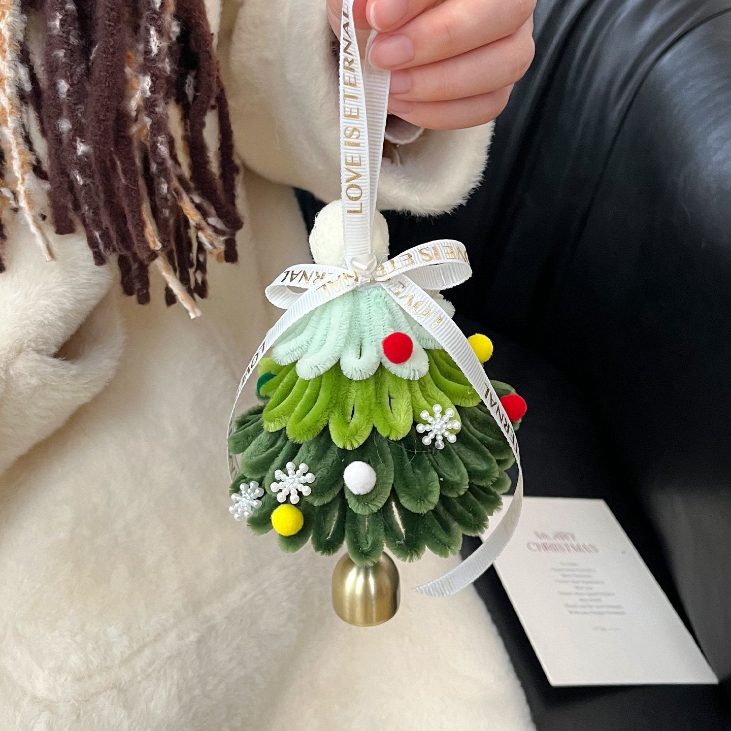 DIY Twist-Tie Christmas Tree & Wreath Kit - Handmake Your Cozy Holiday Magic