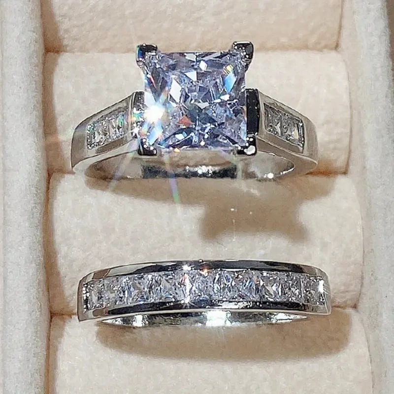 🔥✨2-Piece Set Fashion Sparkling Cubic Zirconia Rings