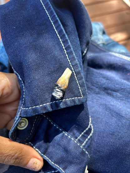 🚬 Burned Cigarette Butt Brooch