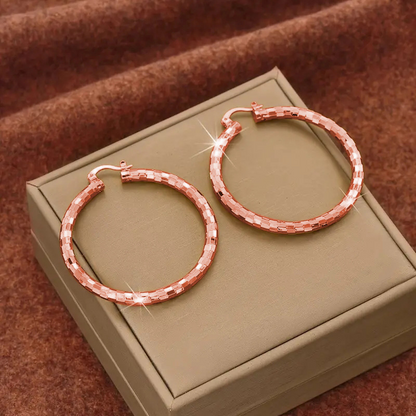 🎉 BUY 1 GET 1 FREE 🎁 Women's Minimalist Textured Hoop Earrings – Diamond-Cut, Snap Closure, Everyday Glow ✨